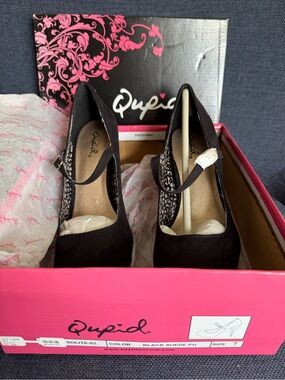 Qupid Black Faux Suede Mary Jane Heels